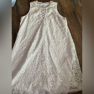 white lace dress